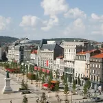 F1 avec vue dégagée, 6 m2 terrasse, Wi-Fi