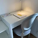Apartment F1 Avec Vue Degagee, 6 M2 Terrasse, Wi-fi Clermont-Ferrand