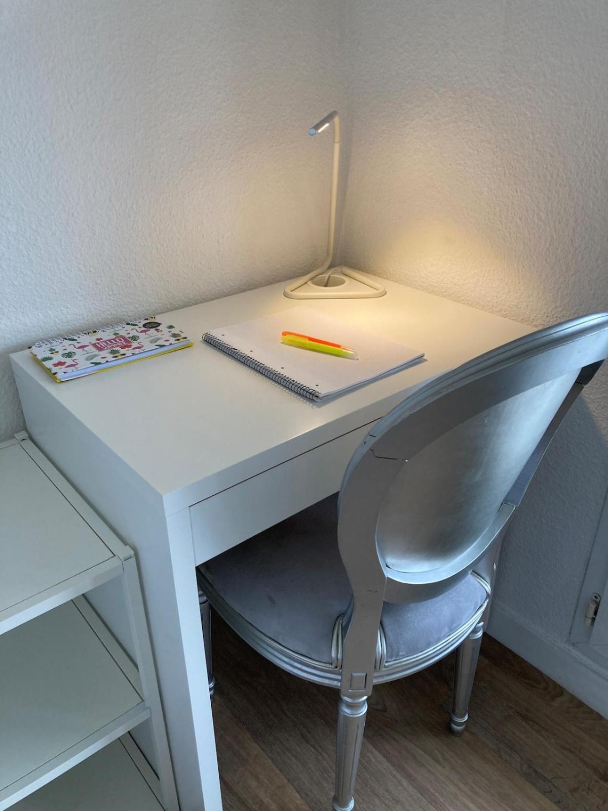 Appartement F1 Avec Vue Degagee, 6 M2 Terrasse, Wi-fi Clermont-Ferrand