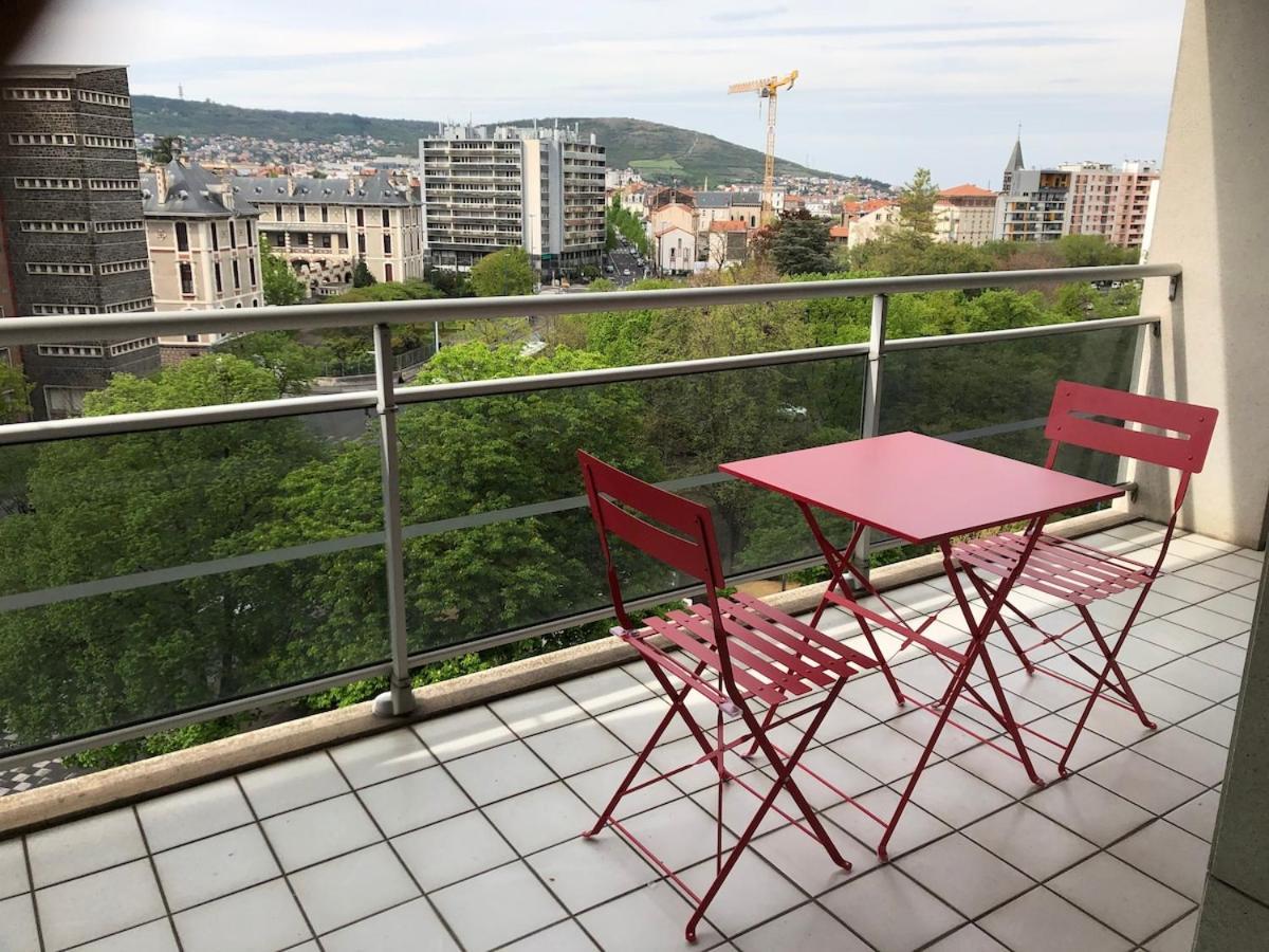 Appartement F1 Avec Vue Degagee, 6 M2 Terrasse, Wi-fi Clermont-Ferrand